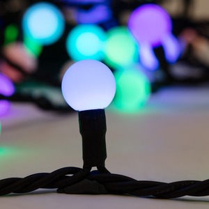 Гирлянда Мультишарики Neon-Night 303-599 23 мм, 10 м, черный каучук, 80 LED, свечение с динамикой, цвет RGB