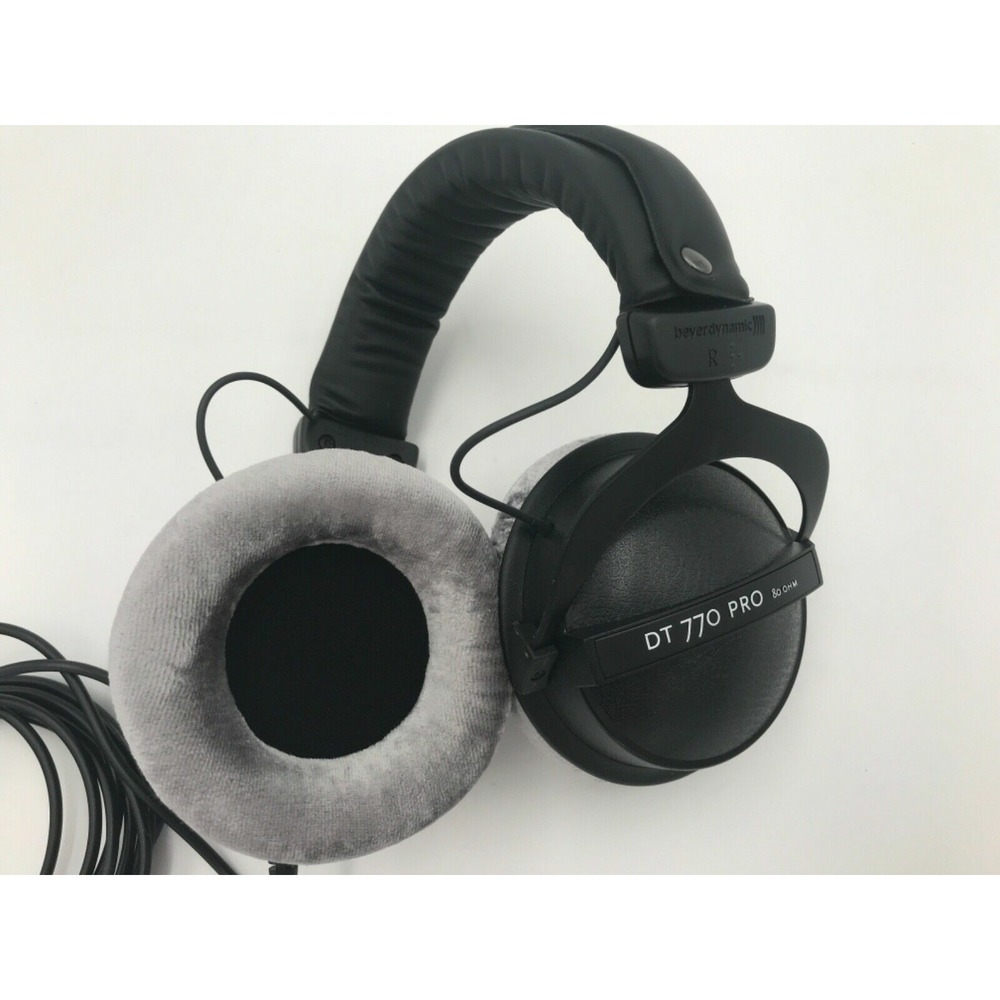 Купить наушники мониторные классические Beyerdynamic DT 770 PRO 80 Ohm  недорого, отзывы, фотографии, характеристики, низкие цены в интернет  магазине БигТВ с доставкой по городу Москва