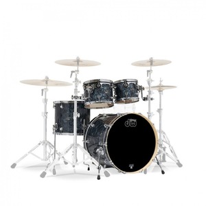 Ударная установка DW PERFORMANCE LACQUER Ударная установка 20"-10"-12"-14" чёрная