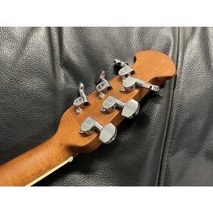 Электроакустическая гитара Ovation CS24X-7C Celebrity Standard Plus Mid Cutaway Cognac Burst Gloss