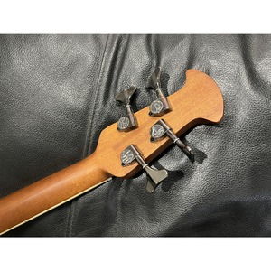 Акустическая бас-гитара Ovation CEB44X-7C Bass Celebrity Cognac Burst