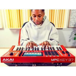 Цифровой синтезатор Akai Pro MPC KEY 37