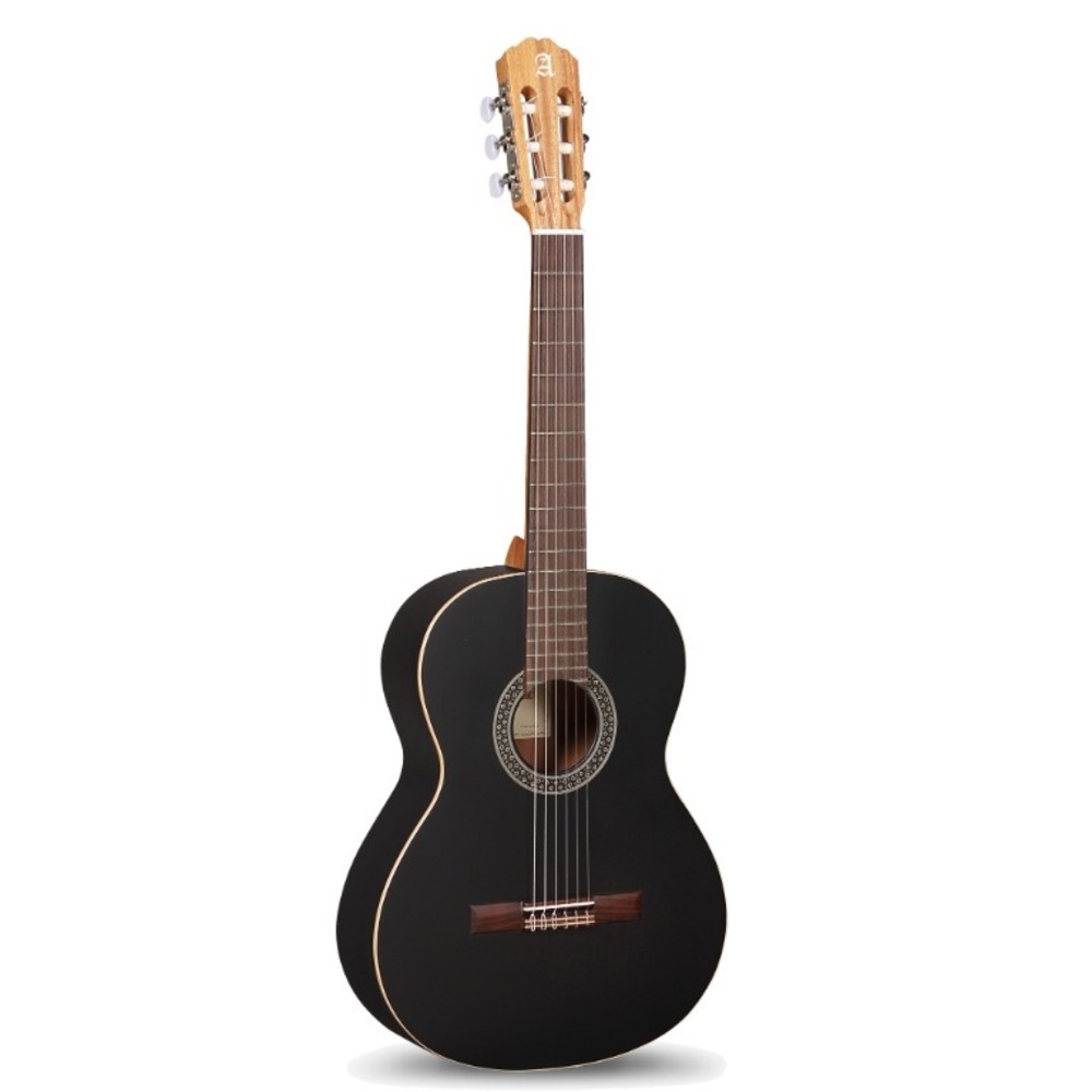 Классическая гитара Alhambra 7.150