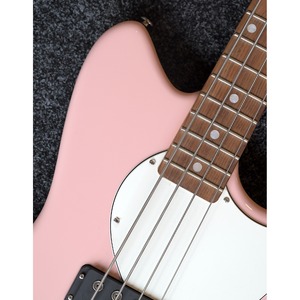 Бас-гитара G&L FD Fallout Shortscale Bass Shell Pink CR