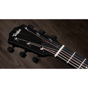 Электроакустическая гитара TAYLOR 217e-BLK Plus