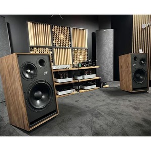 Напольная акустика Pylon Audio Jade 30th Natural Veneer American Walnut, Oil Wax Pure