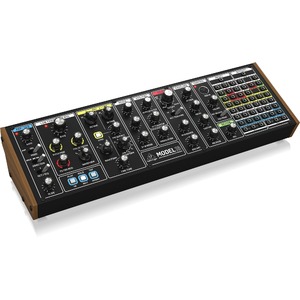 Аналоговый синтезатор Behringer MODEL 15