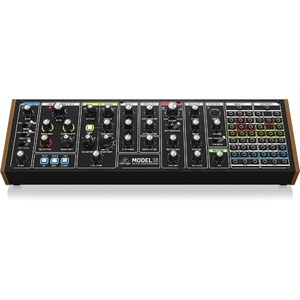 Аналоговый синтезатор Behringer MODEL 15