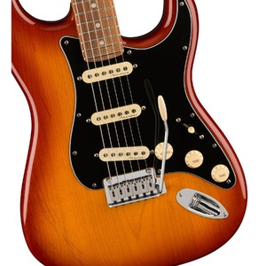 Электрогитара Fender Player Plus Stratocaster Sienna Sunburst