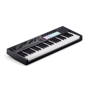 Миди клавиатура Novation Launchkey 49 Mk4